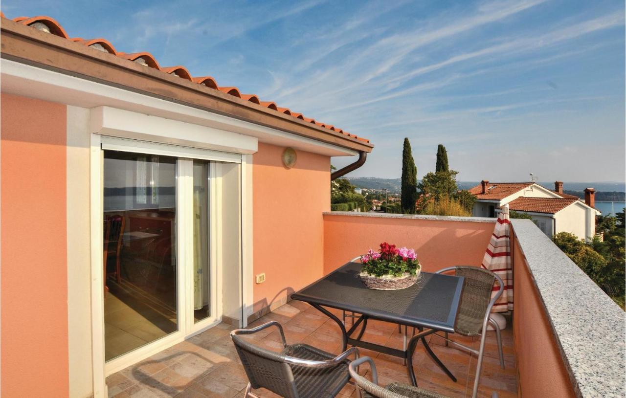 2 Bedroom Amazing Apartment In Portorož Exterior foto